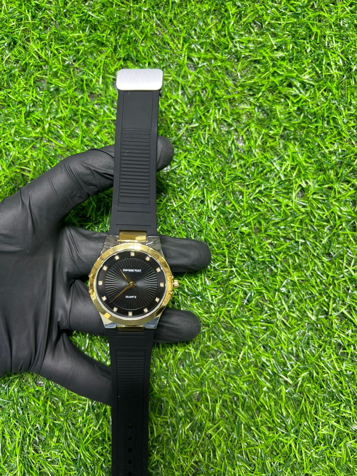 Gilt Night black dial gold bezel watch
