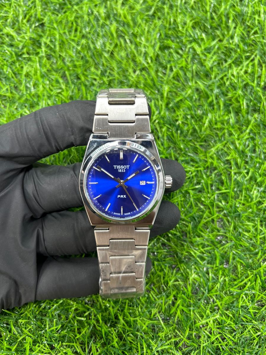 Blue dial steel bracelet watch
